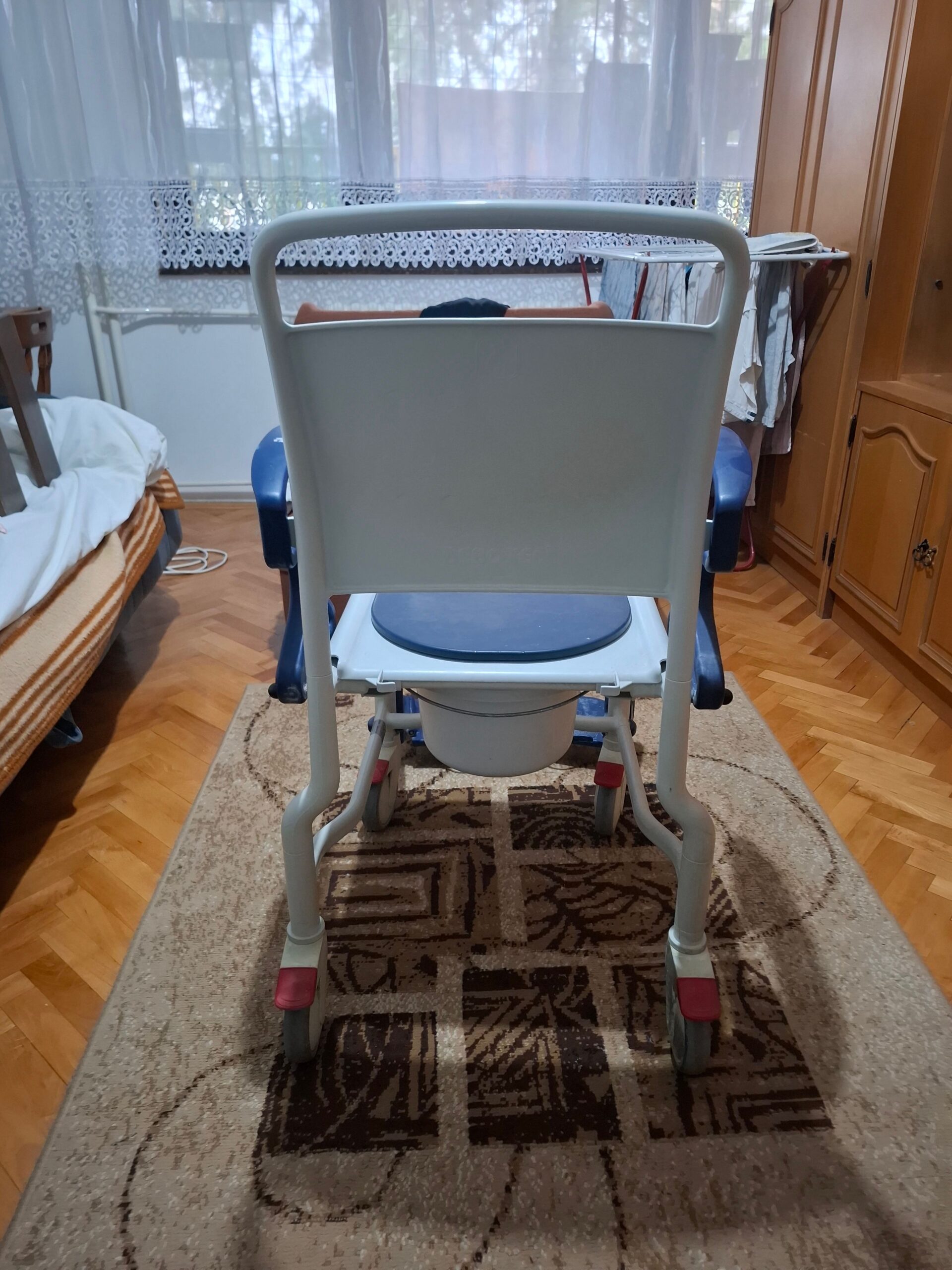 Princeza..stolica za toalet i kupanje