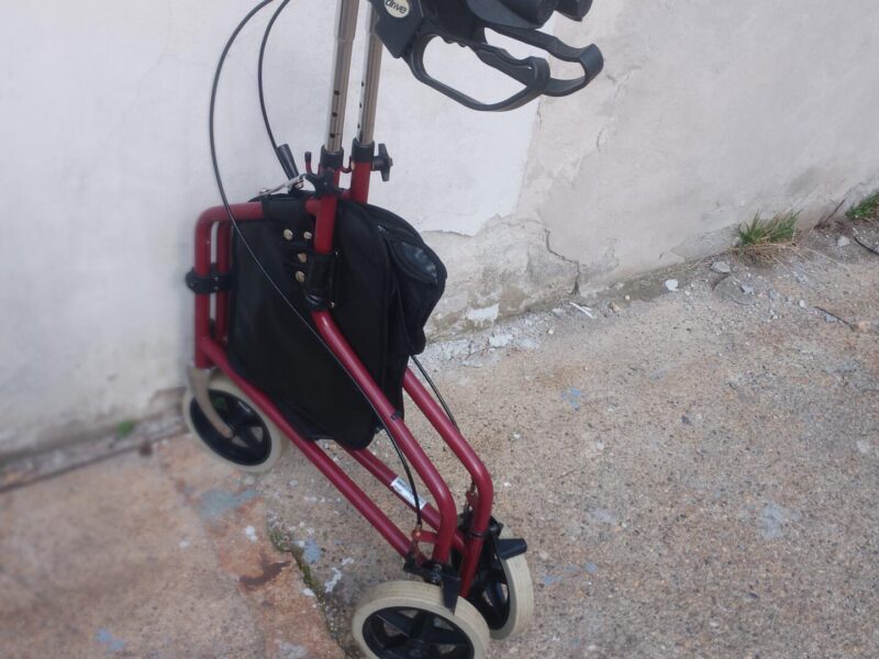 hodalica sa tri tocka