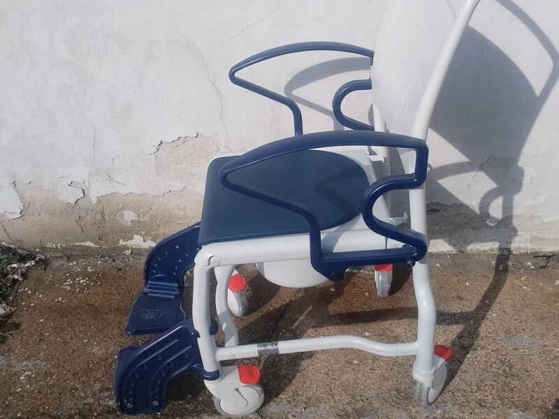 REBOTEC-toaletna stolica