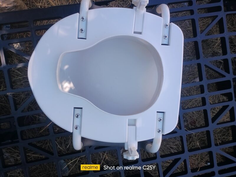 nastavak za wc solju sa rukohvatom i poklopcem