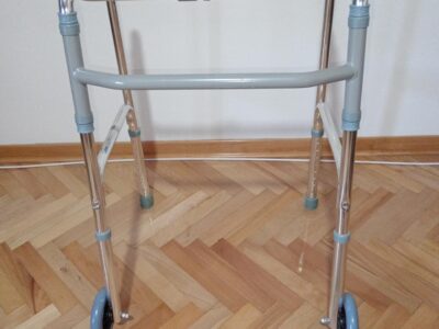 Aluminijumska sklopiva hodalica