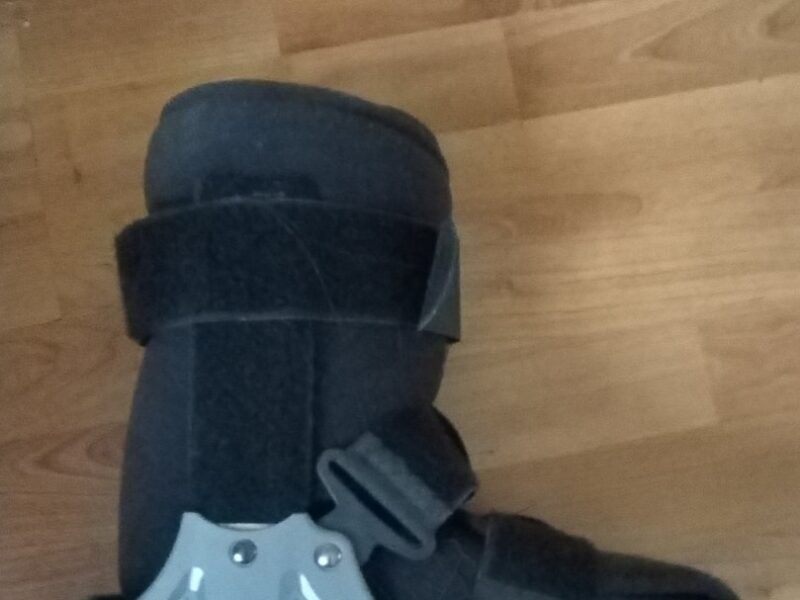 Prodajem ortozu velicina 39-43